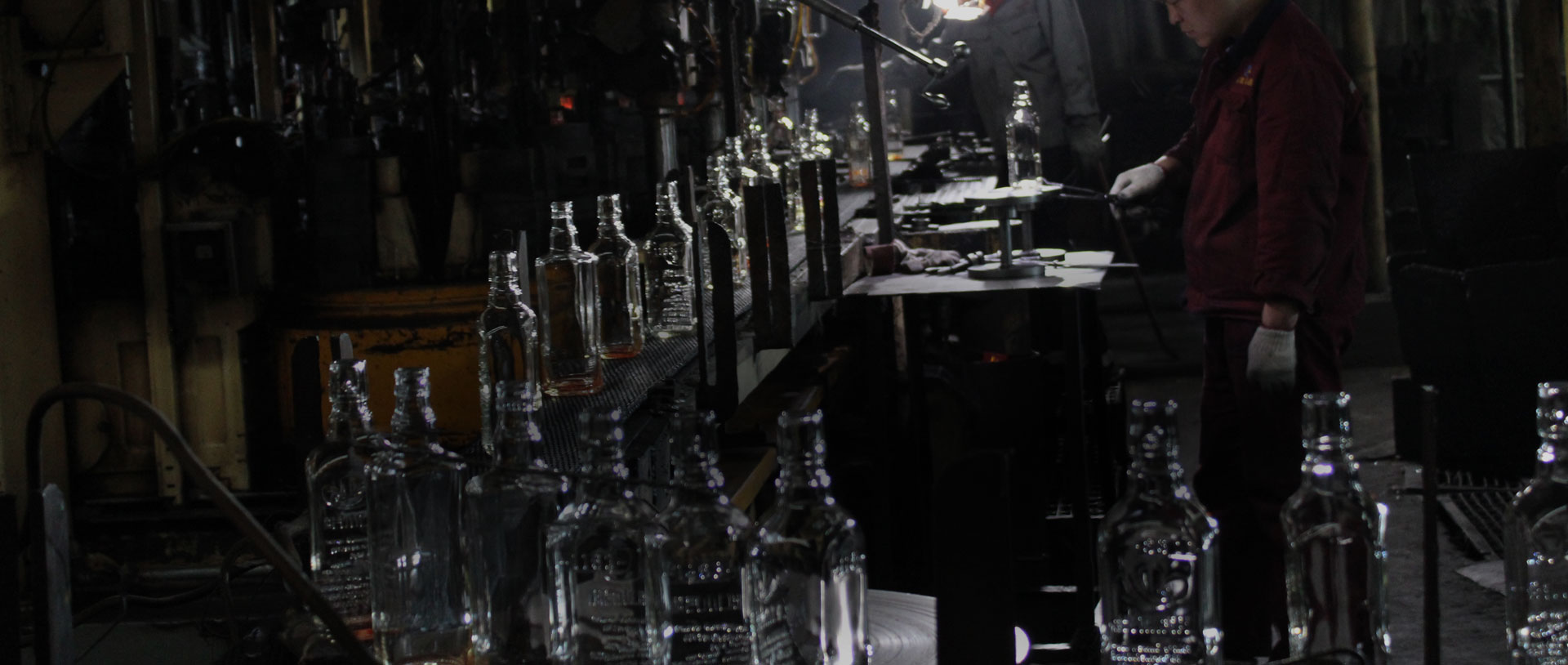 UNE GRANDE SÉLECTION DE BOUTEILLES EN VERRE