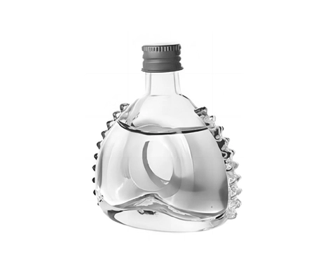 Bouteilles en verre Triangle 50ml uniques et élégantes avec capuchons à vis pour divers spiritueux